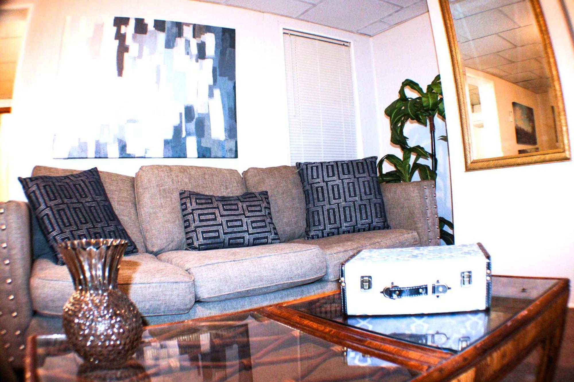 California Ave - 2 Bedroom - Home Away From Home! พิตต์สเบิร์ก ภายนอก รูปภาพ